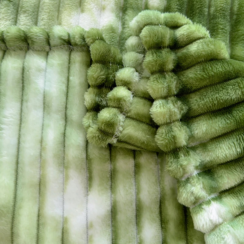 1pc Gradient Green Flannel Thickened Stripe Blanket Multi-Purpose Fluffy Soft Warm Comfortable For Bedroom Sofa Travel Shawl 240806