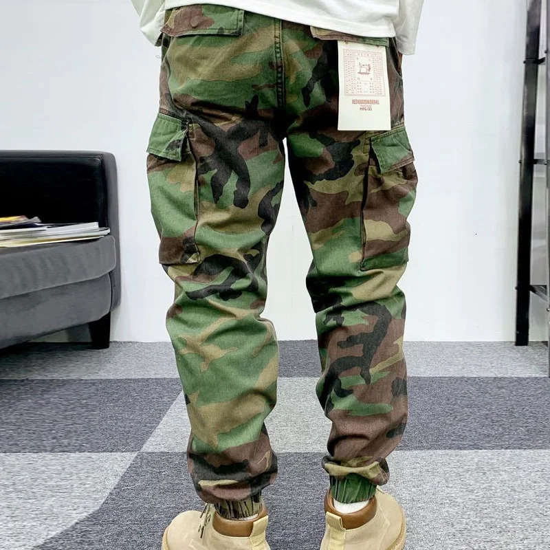Spring and Autumn Fashion Retro Street Wild Goods Pants Mens Zipper Pocket Cotton Personalized Outward Clothing 240812