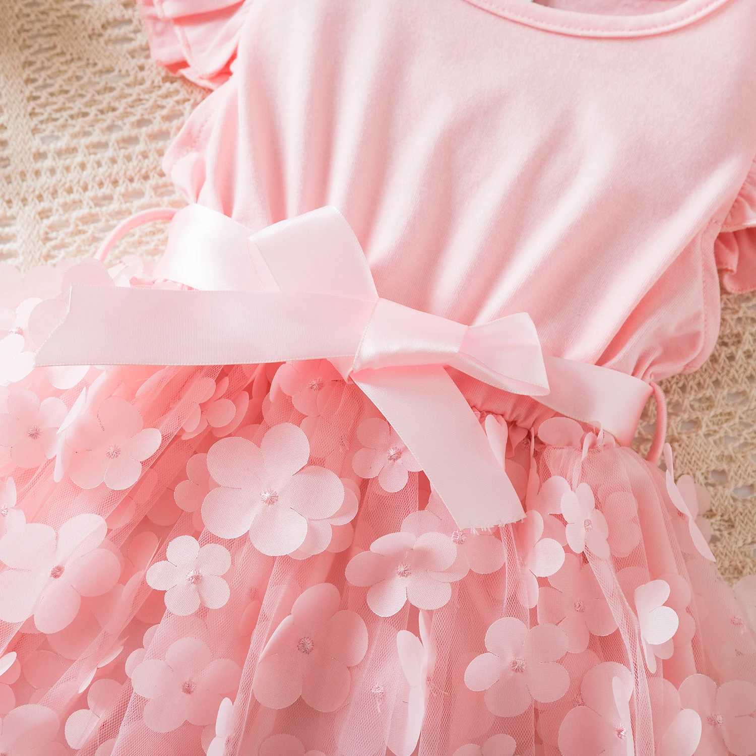 Summer 3D floral grid ruffled sleeves for children aged 1-5 girls birthday parties princess dresses Tutu cute baby clothingW240720