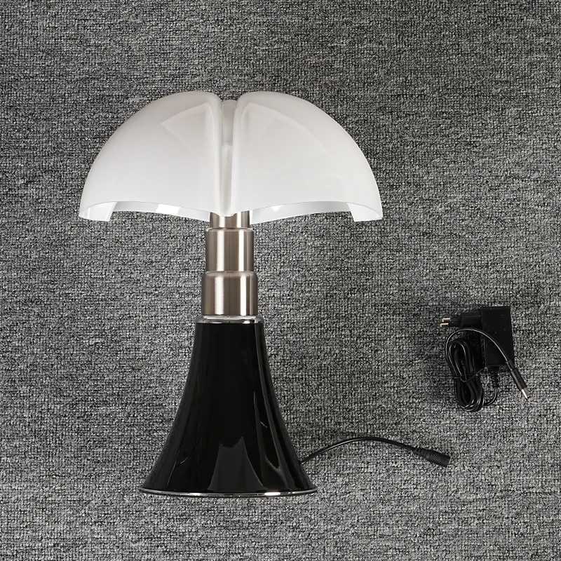 Retro LED desk lamp designer desk lamp used for researching adjustable lighting in restaurants living rooms bedrooms and decorative lights X241122