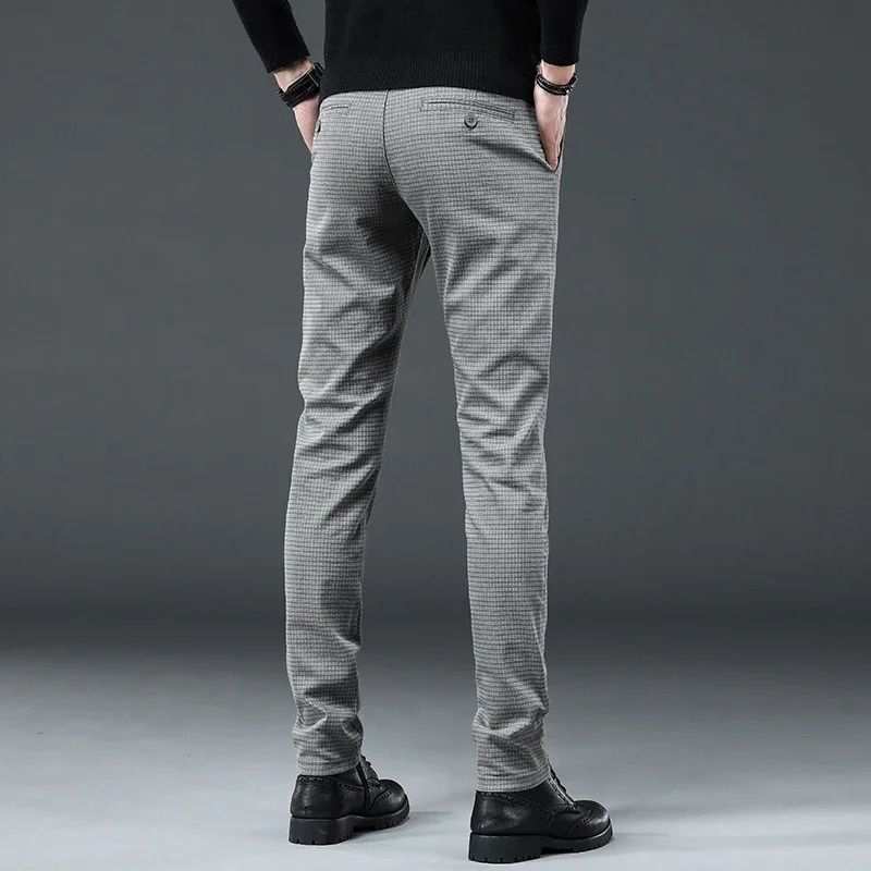 KUBRO Mens Clothing Off White England Man Pants Fashion Stretch Casual Trousers Business Slim Fit Male Plaid 240806