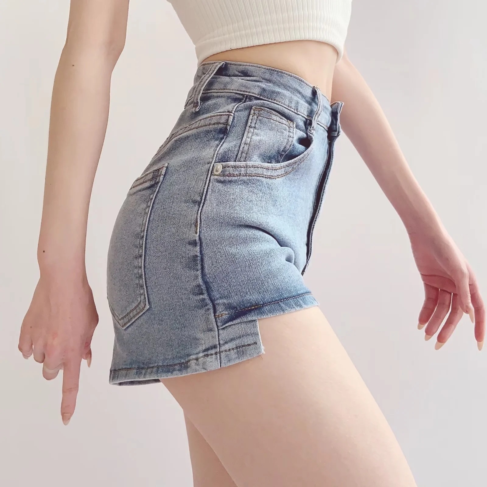 Hot girl outfit high waisted denim shorts for women 2023 summer new street trend front short back long sweet and spicy hot pants
