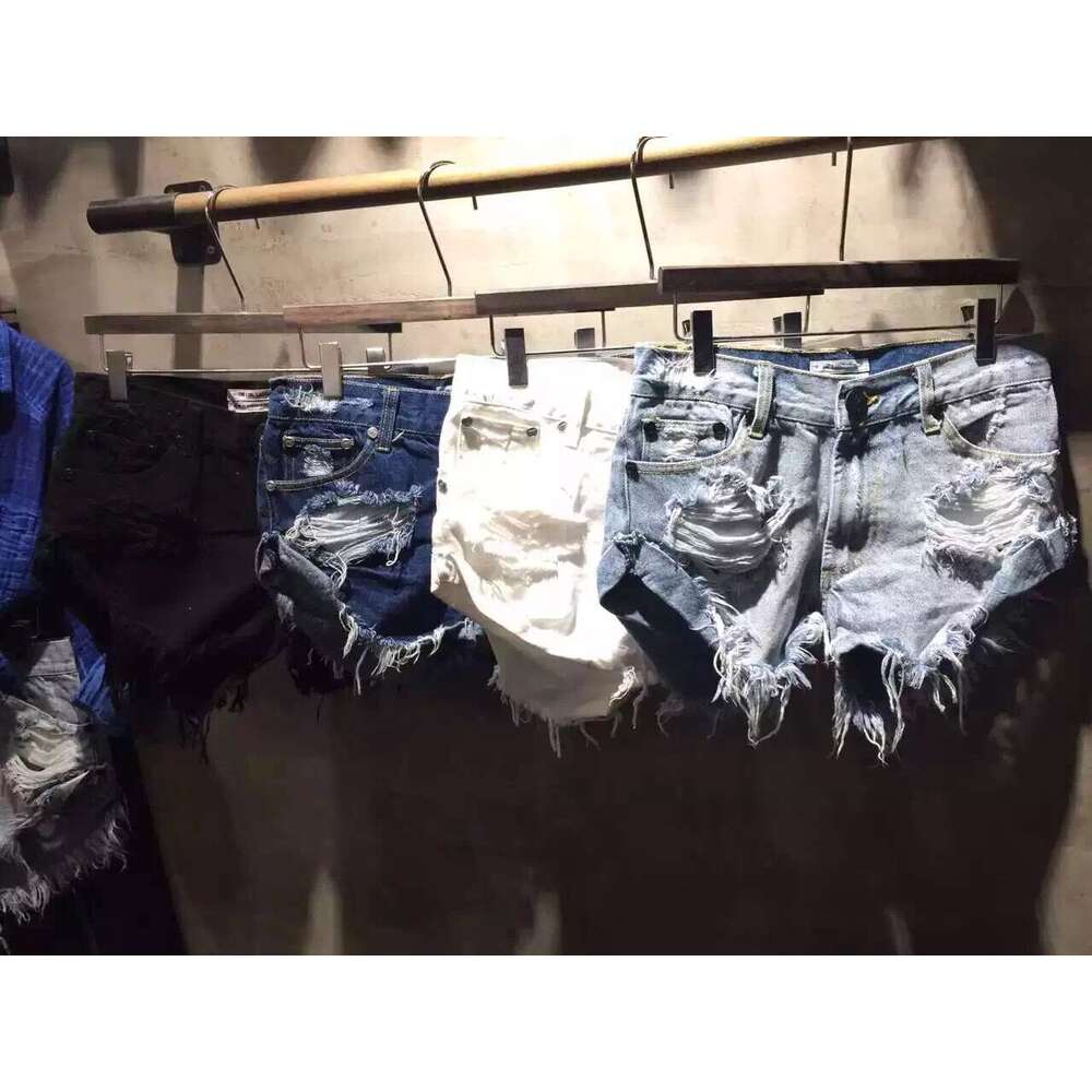 Summer clothing new low rise denim shorts for women, slim fit slimming, wide legs with frayed edges and holes, shorts, hot pants trend