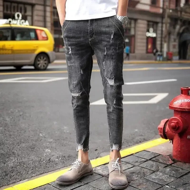 Man Cowboy Pants Skinny Mens Jeans Ripped Trousers Slim Fit Torn Cropped with Holes Tight Pipe Broken Korean Fashion Denim Xs 240806