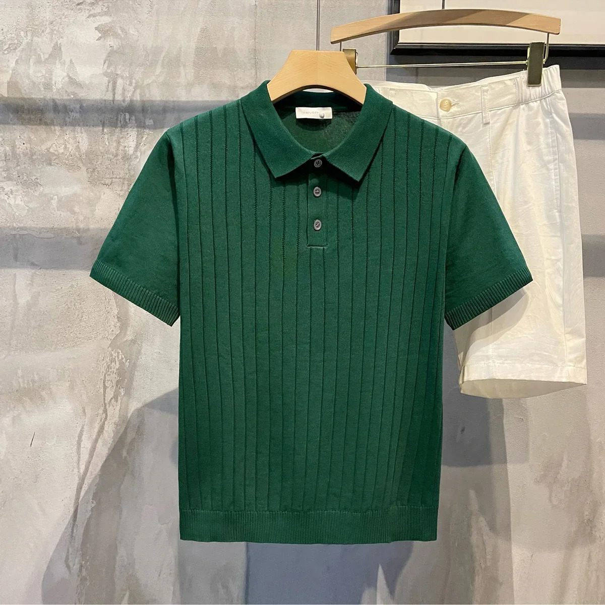 Spring/Summer Vintage Mens Loose Polo Shirts Neck Knitwear Mens Casual Jacquard Vertical Polo Shirt Top Men Shirts 240807