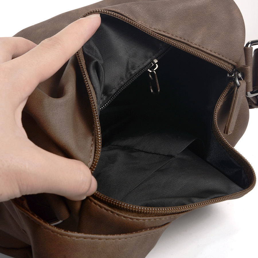 New high quality men's casual simple ins style soft side solid color single shoulder crossbody bag