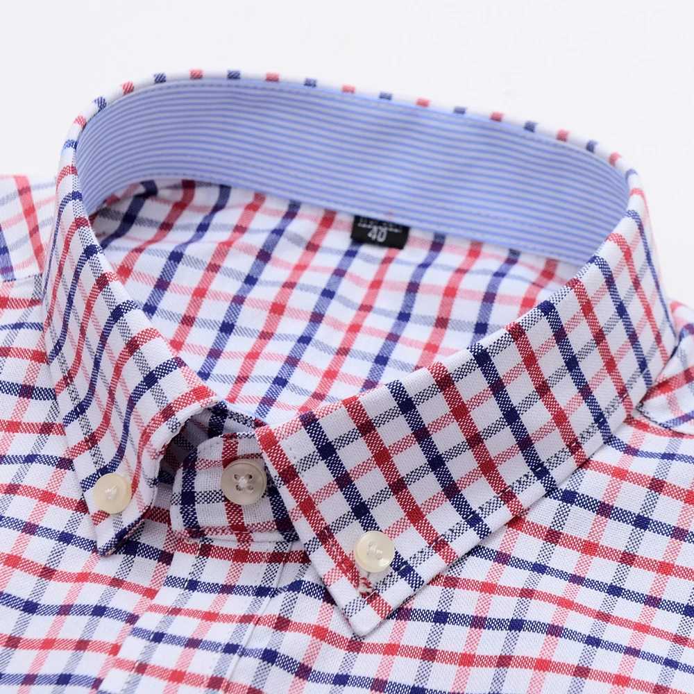 Mens Versatile Casual Checkered Oxford Cotton Shirts Single Pocket Long Sleeve Standard-fit Button Down Gingham Striped ShirtM240807