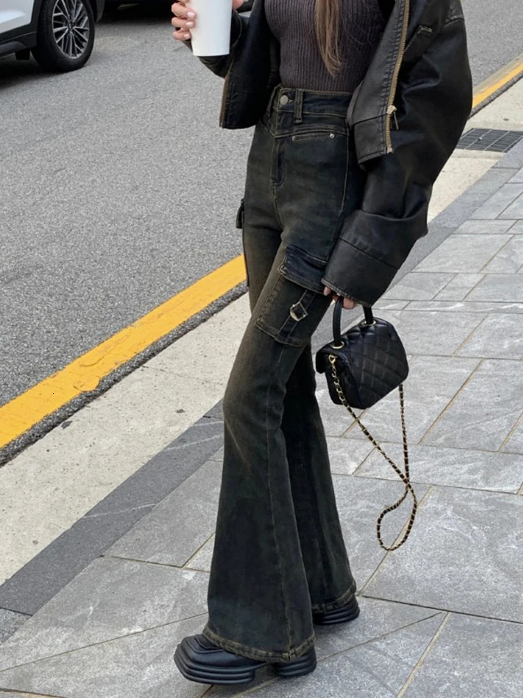 Women Japanese Streetwear Low Rise Flare Jeans 2000s Aesthetic Y2k Black Denim Pants Bell Bottom Gyaru Harajuku Fashion Vintage 240807