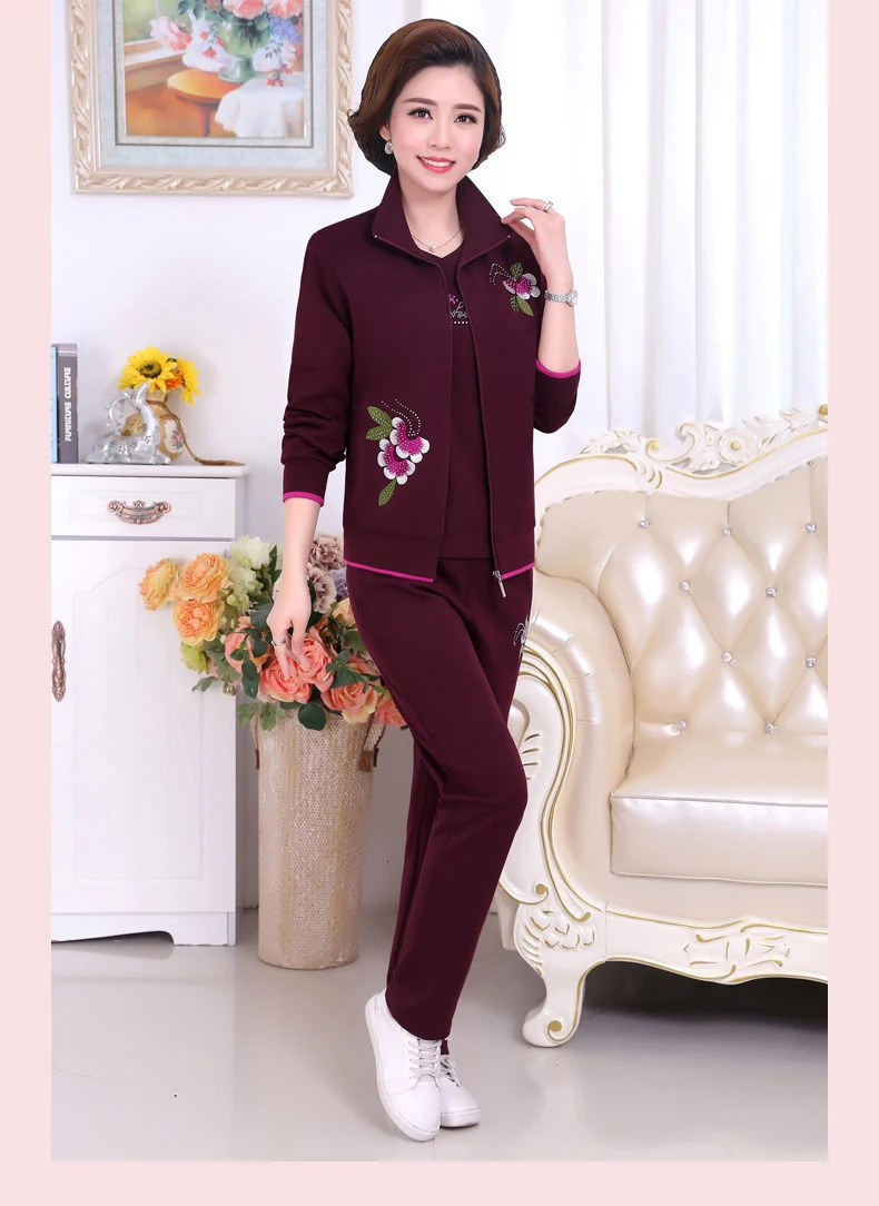 Leisure Sports suit female Large size Middle age clothing Autumn Fashion 3-piece set printing pants sporting suits 4XL 240807
