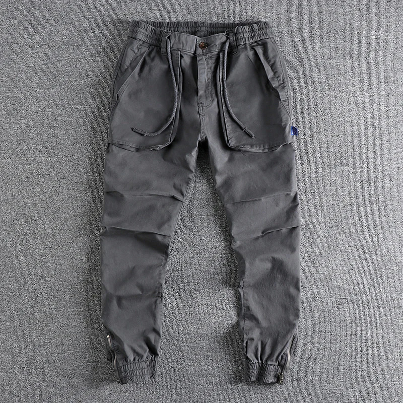 Retro Cargo Pants for Men with Functional Pockets and Distressed Wash 240806