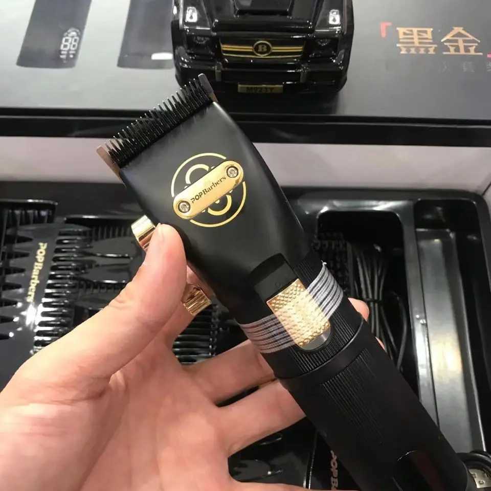 Professional POP Barber Shop Electric Hair Clipper Set Decoration Clipper Black and Gold Three Piece Limited Edition Carving Bald Head W240806
