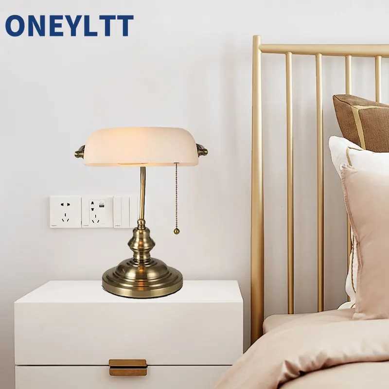 Classical vintage banker lamp table lamp E27 with switch Green glass lampshade cover desk lights for bedroom study home reading Y240806