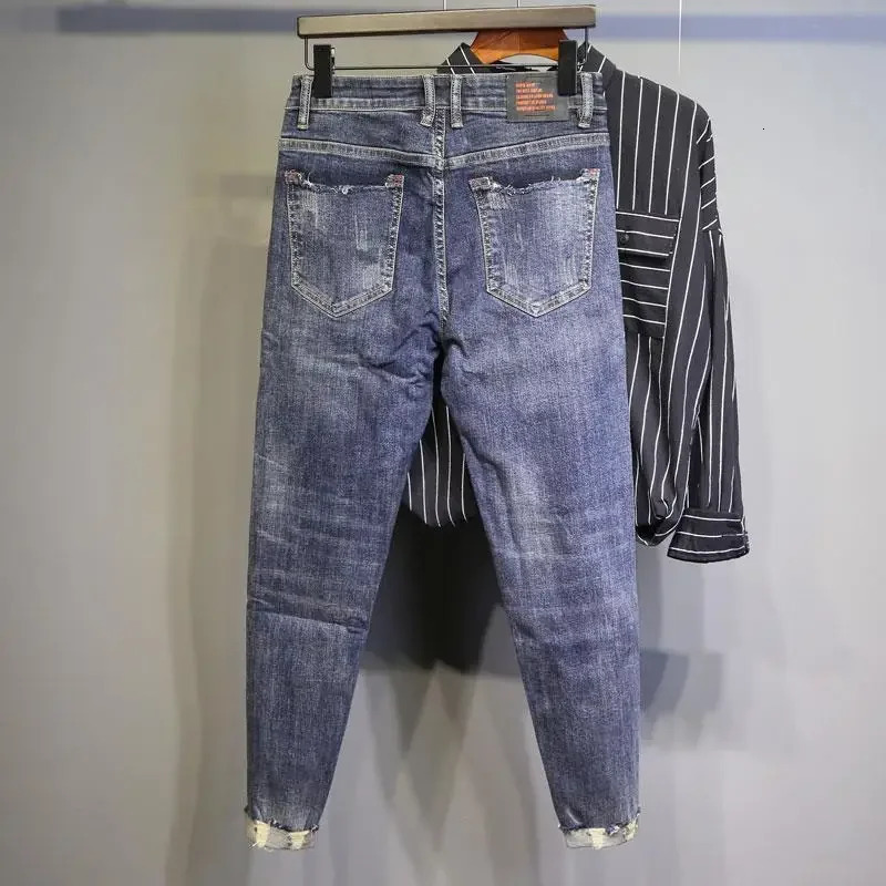Man Cowboy Pants Skinny Mens Jeans Ripped Trousers Slim Fit Torn Cropped with Holes Tight Pipe Broken Korean Fashion Denim Xs 240806