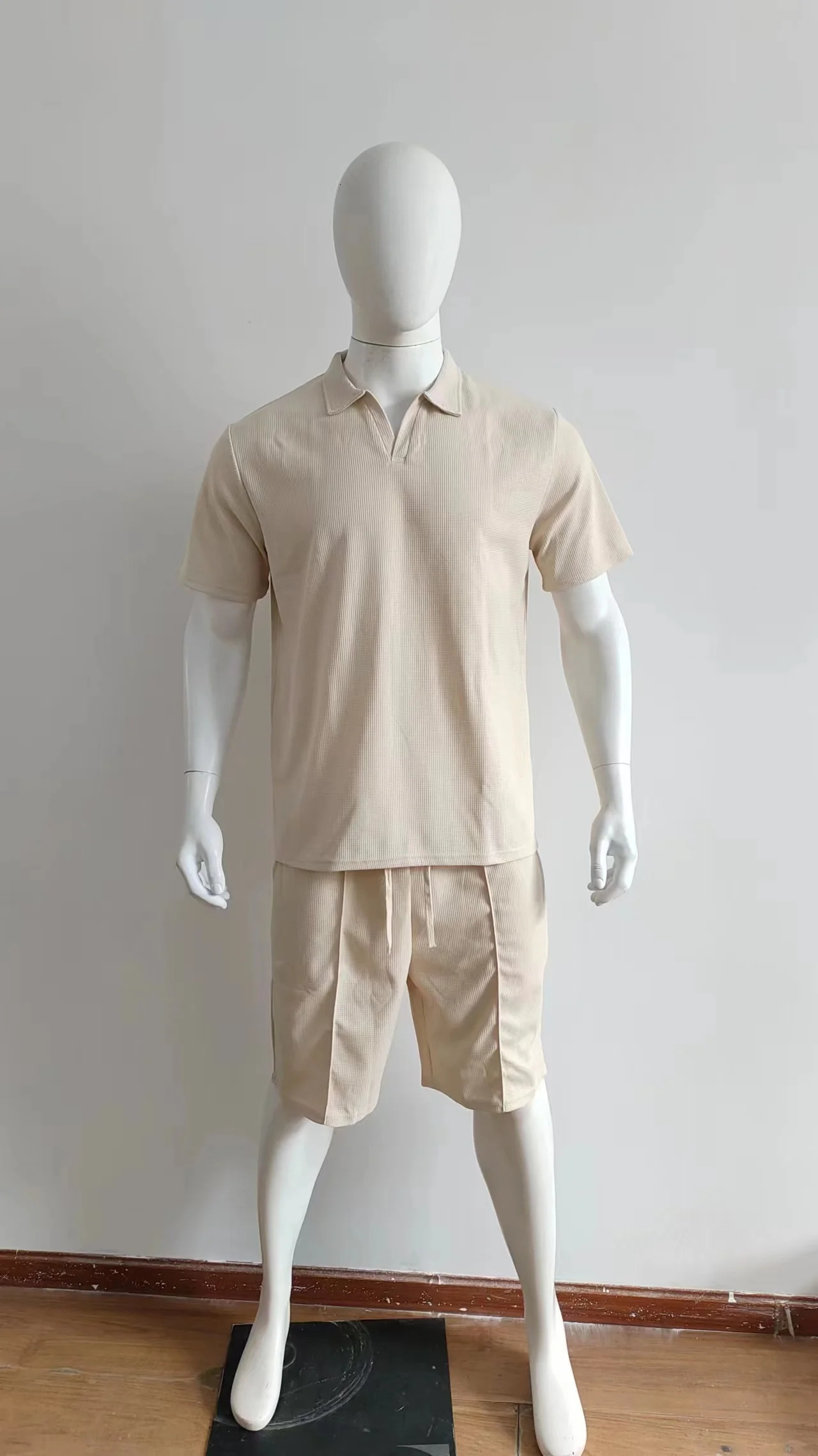 2024 Summer Waffle V-neck Short sleeved Shorts Two piece Set with Polo Set for Men 240813