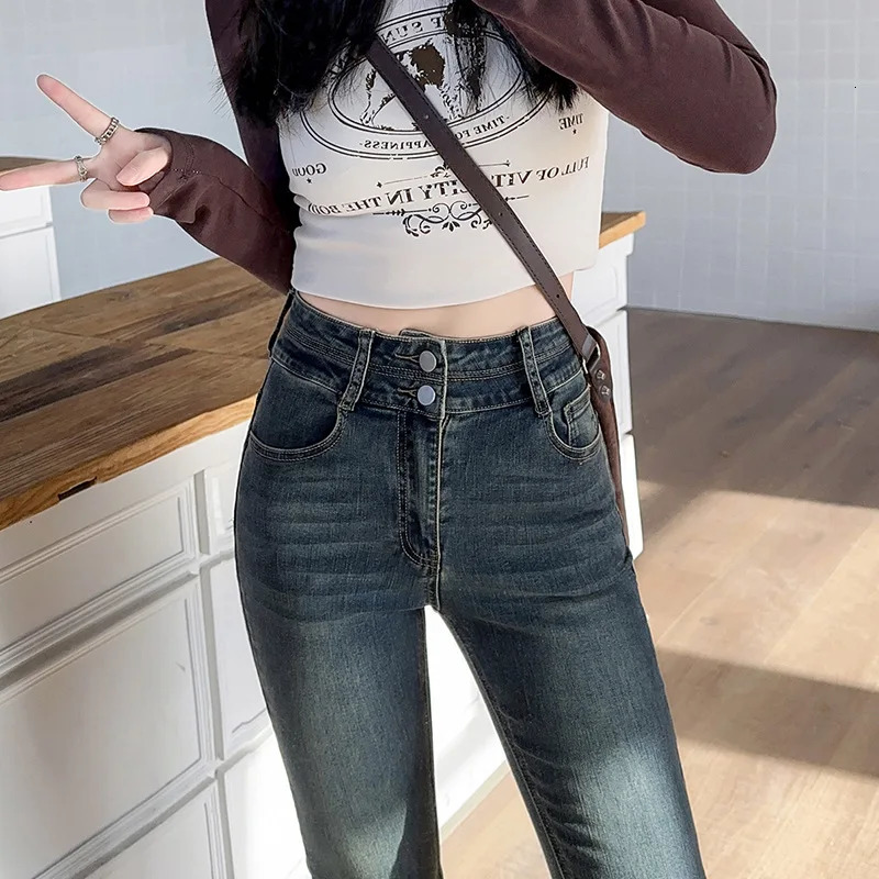 Woman High Waist Oversized Flare Jeans Lady Vintage Elastic Slim Fit Denim Bell Bottom Pants Female Y2k Black Blue Trousers 240807