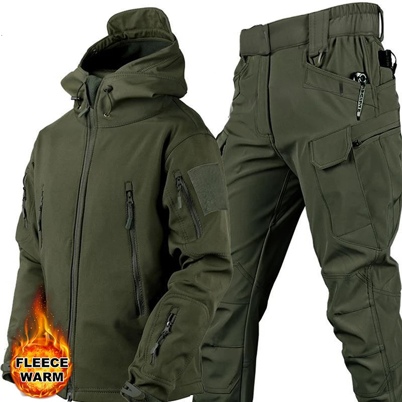 Autumn Winter Tracksuits Set Men Waterproof Jackets Fishing Hiking Camping Climbing Fleece Hooded Sets 240806