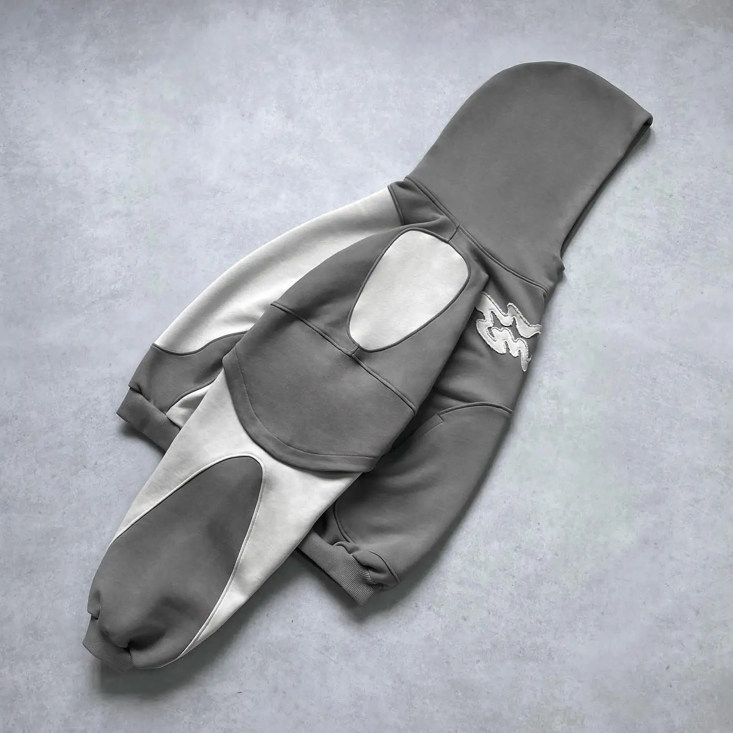 Harajuku High Street Fashion Patchwork Embroidery Pattern Loose Hoodie Mens Y2K Punk Hip Hop Gothic Sweatshirt Hoodie2 240806