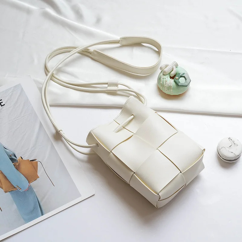 Fashion Women Woven Mobile Phone Bag PU Leather Handbags Female Large Capacity Shoulder Bags Crossbody 240810