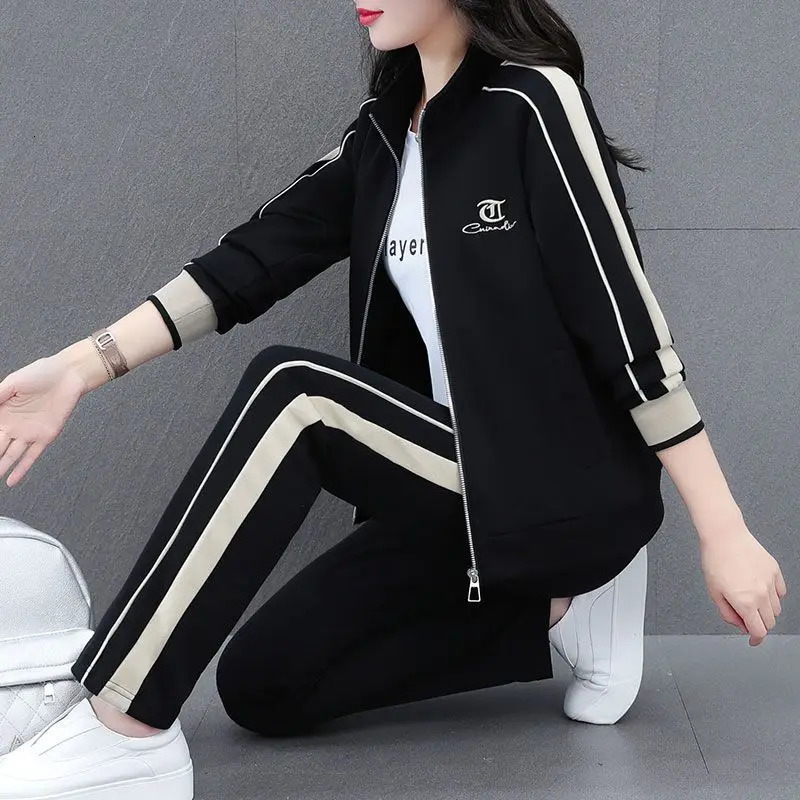 High end sports suit for women in spring and autumn casual running fashion slim fit three piece set 240807