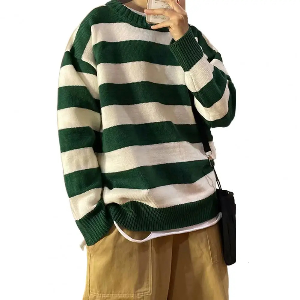 Mens autumn sweater with warm round neck long sleeved zipper comfortable stripes contrasting colors crew collar winter mens clothing 240807