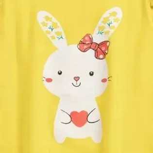 Baby girl yellow white rabbit eating carrot cartoon printed T-shirt summer short sleeved T-shirt casual and comfortableW240718