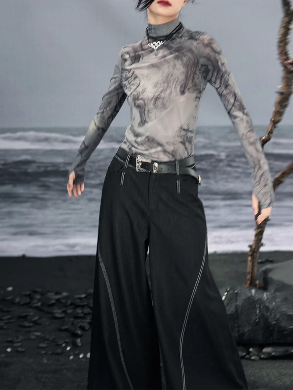 UMI MAO Gifts Belt Vintage Low Waist Bell Bottom Pants Womens Denim Loose Covering Black Versatile Wide Leg Trousers Y2K 240807