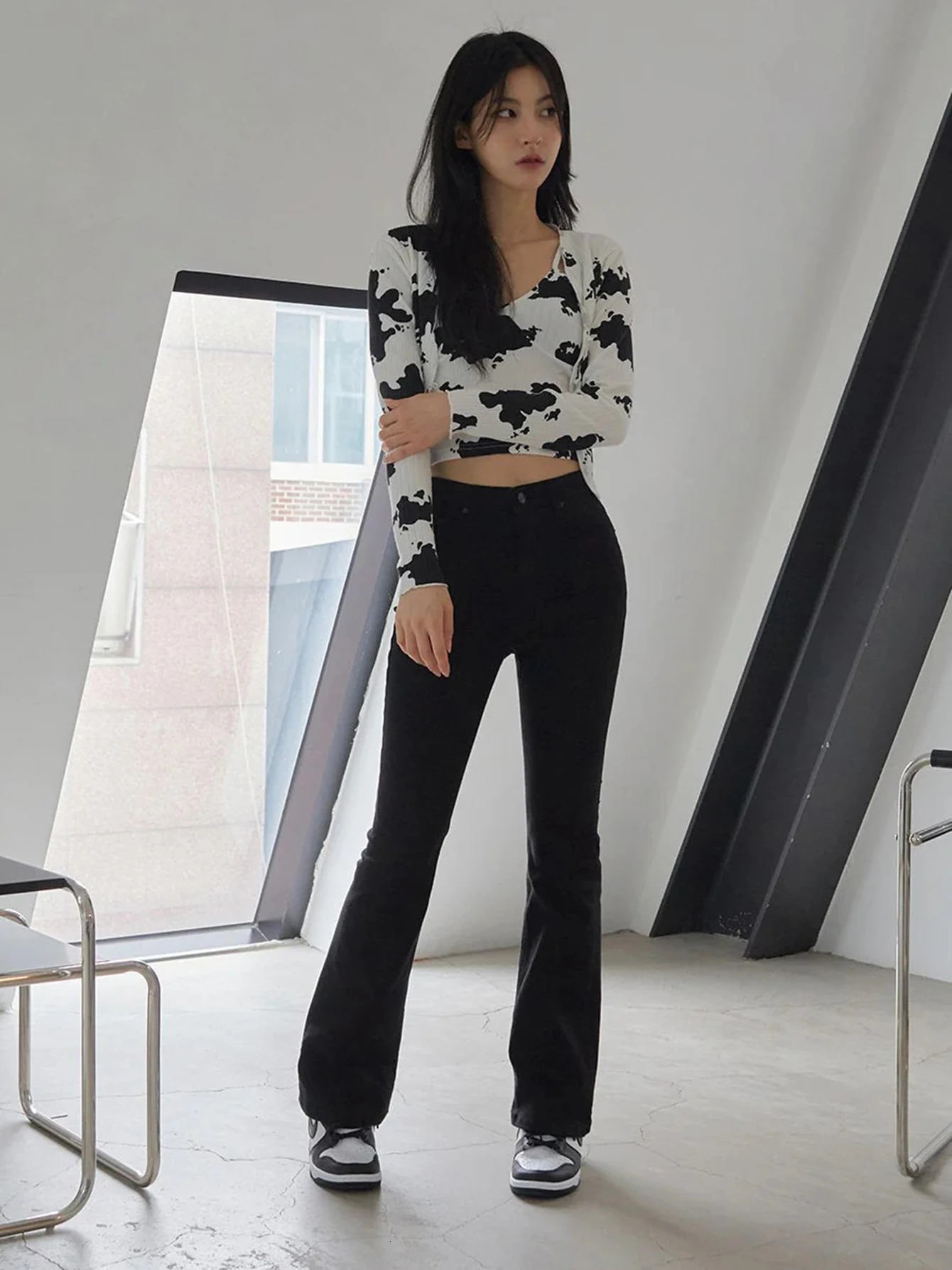 ReddaChic Women Basic Solid Black Flare Jeans with Slit Y2k Trousers Stretchy Slim Fit Denim Casual Bootcut Pants Bell Bottoms 240807