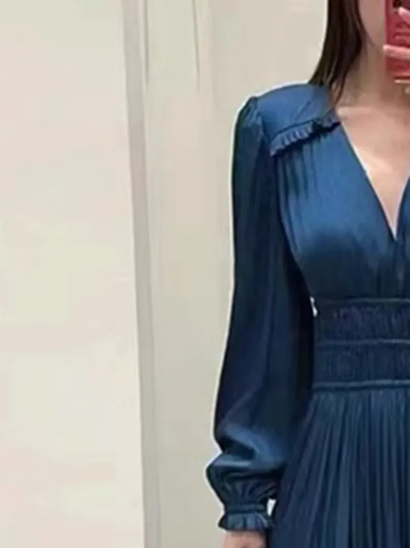 Women Blue or Green Robe Pleated V-Neck Lantern Sleeve Elastic Waist Elegant Midi Dress 240807