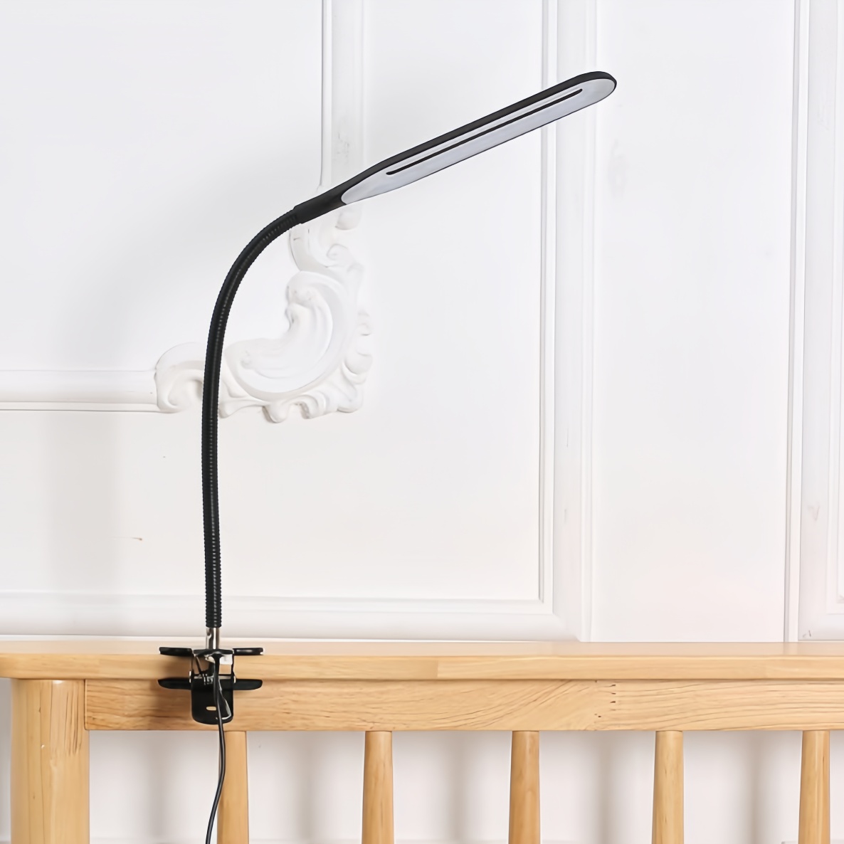 Bedroom Bedside Lamp Student Reading Light On Desk Lamp for Office Use Durable Material with Adjustable Angle