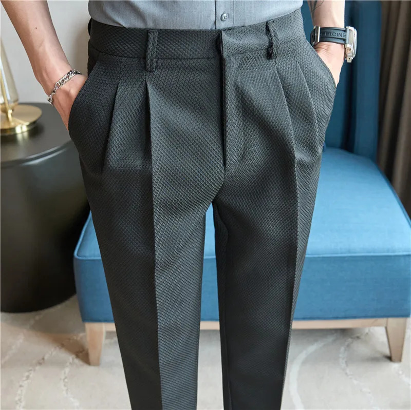 Spring and Autumn Men Waffle Pants Business Casual Fashion Texture Advanced Pleated Design Comfortable Straight leg Hombre 240806