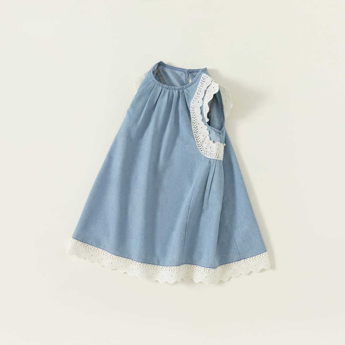 Childrens clothing without sleep fashionable and cute style denim dress lace summer dress baby clothingW240720