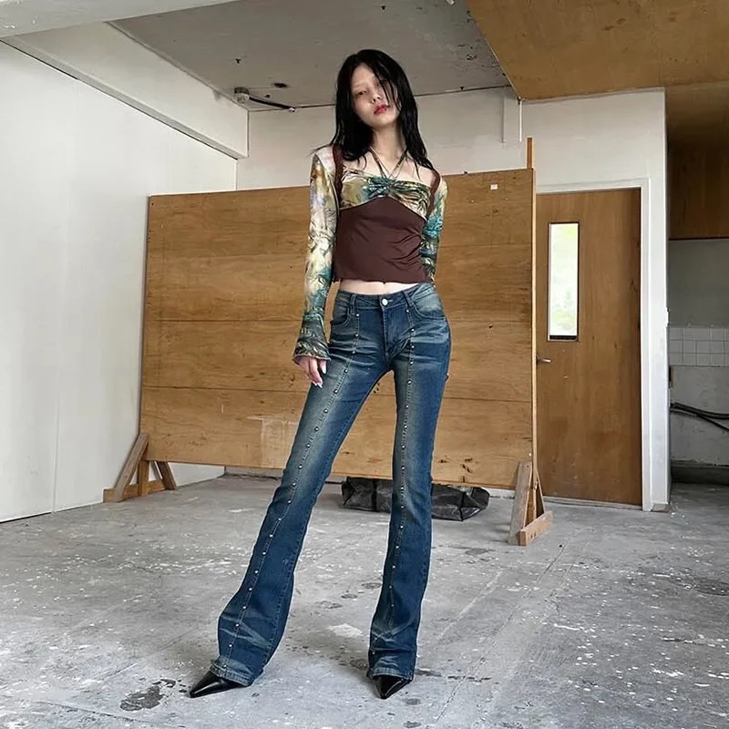 Karrram Grunge High Waist Flared Jeans Vintage Stud Line Boot Cut Jeans Women Rivet Bell Bottom Denim Pants Korean Fashion Y2k 240807