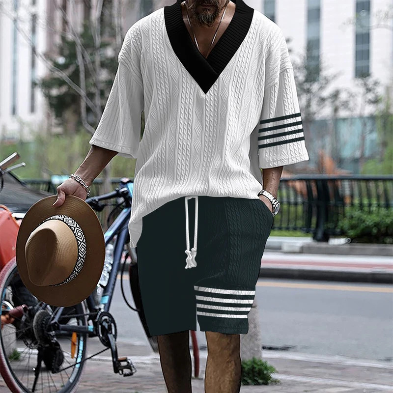 2024 Summer Mens Wear Japanese and Korean Style Stripe Color Matching Loose Large Casual Mens Wear Two Piece Set240806