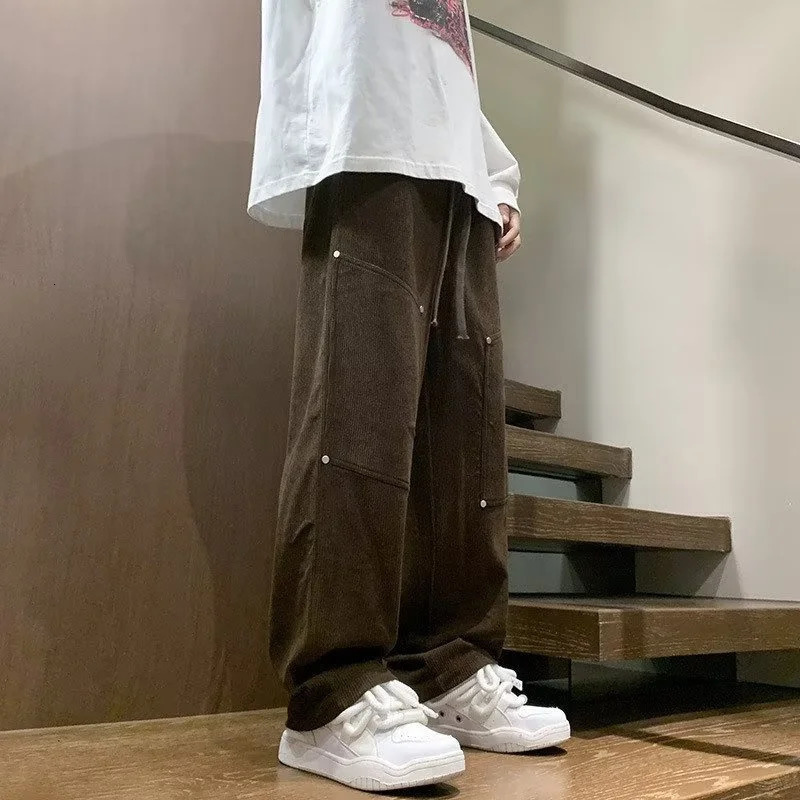 Pockets Harem Corduroy Pants For Men Y2K Streetwear Baggy Sweatpants Male Casual Retro Solid Cargo Straight Trousers 240806