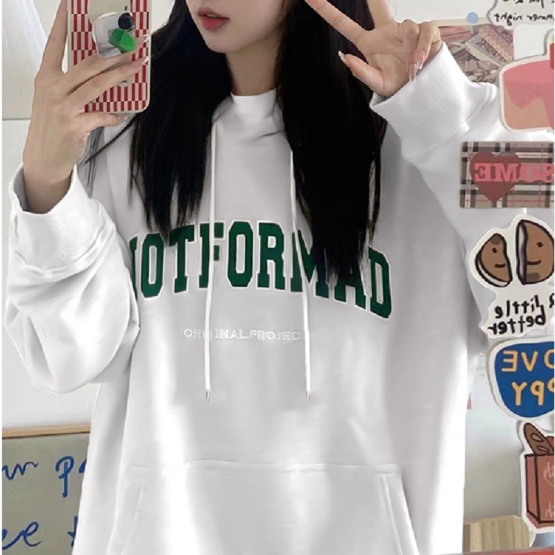 Velvet hooded sweatshirt for women in autumn and winter, new loose letter printed Korean fashion student coat, long sleeved top trend