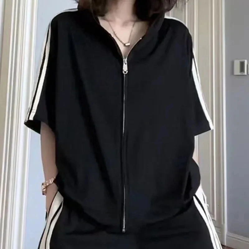 Summer Gothic Street Style Shorts Suits Women Casual Sports Jogger Loose Shorts Two Piece Sets Casual Y2k Harajuku Polo T-shirts 240807