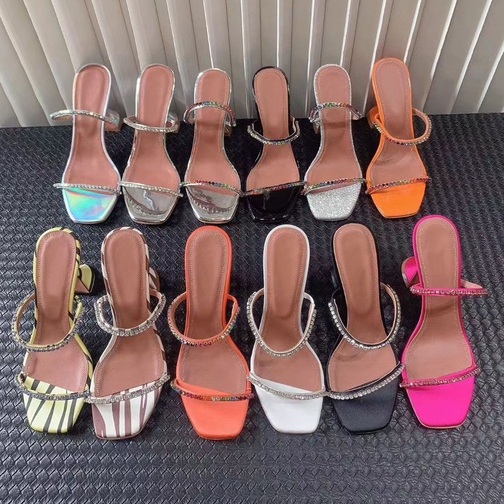 muaddi Sandals 95mm Crystal embellished Gilda Slipper strap spool Heels heel for slipper women summer luxury designers shoes Banquet dress women's shoe With box