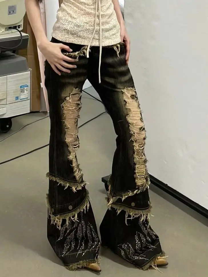 American Vintage Washed Ripped Micro-flared Jeans Millennium Low Waist Slim Fit Wide Leg Jeans Harajuku Style Y2k Girl Jeans 240807