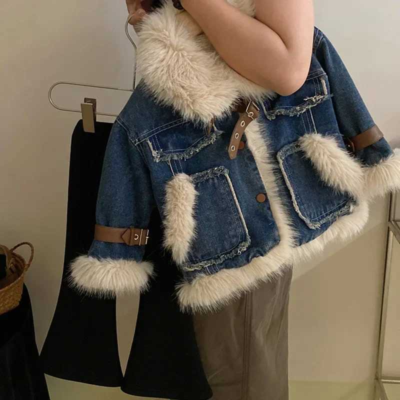Parkas Winter Season Girl New Fur Lapel Collar Thickening Cowboy Coat Plush Outerwear Fashion 2023 Long Sleeve Cool Y240803