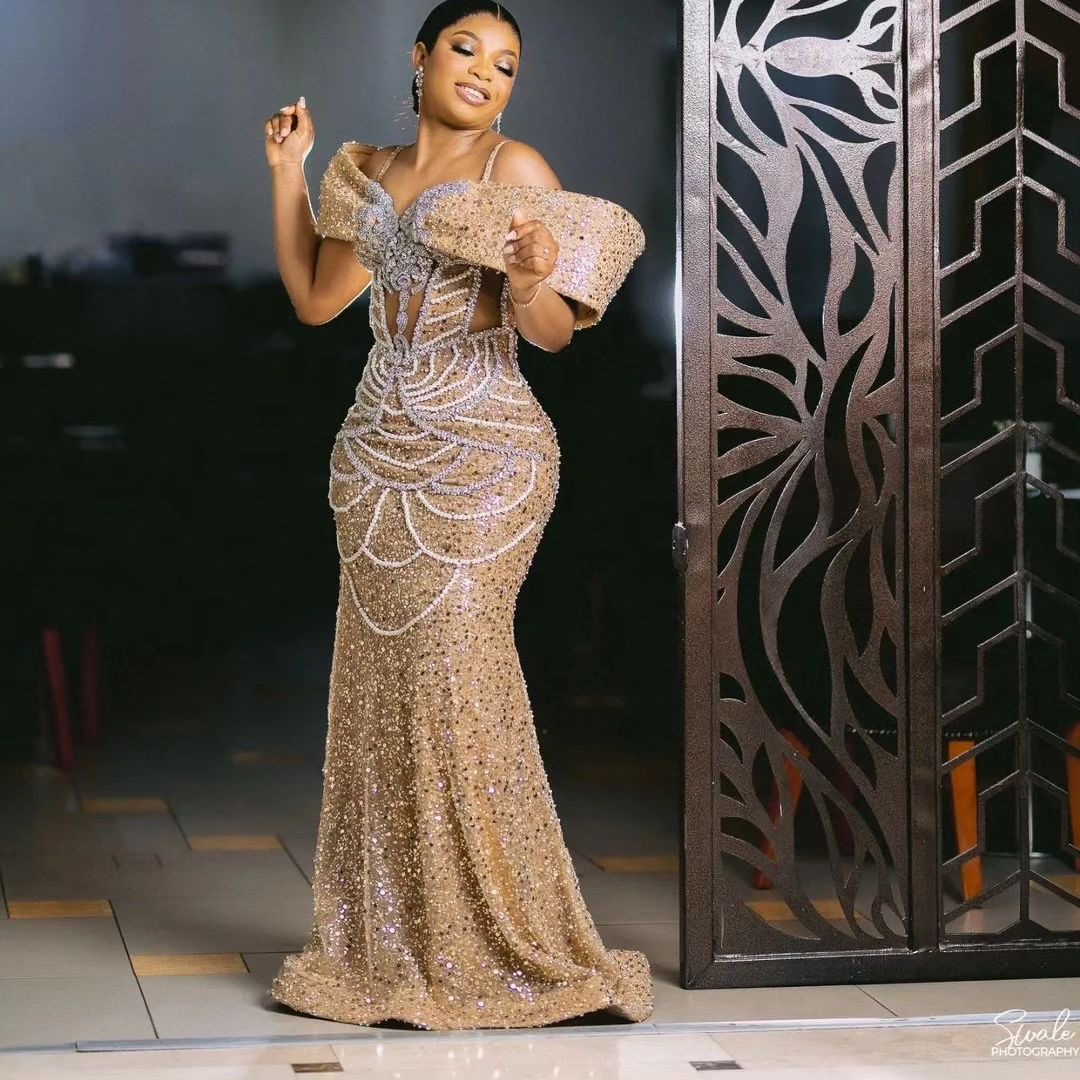 2024 Plus Size Gold Mermaid Prom Dress Lacefull Promdress Crystals Beaded Evening Formal Party Second Reception Birthday Engagement Gowns Dresses ZJ64