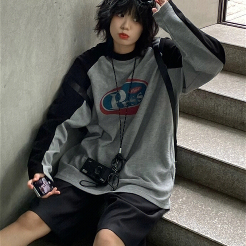 QWEEK Y2K Vintage Long Sleeve T-Shirt Women Harajuku Streetwear Gray Pullover Sweatshirts Oversized Retro Patchwork Print Tees 240806