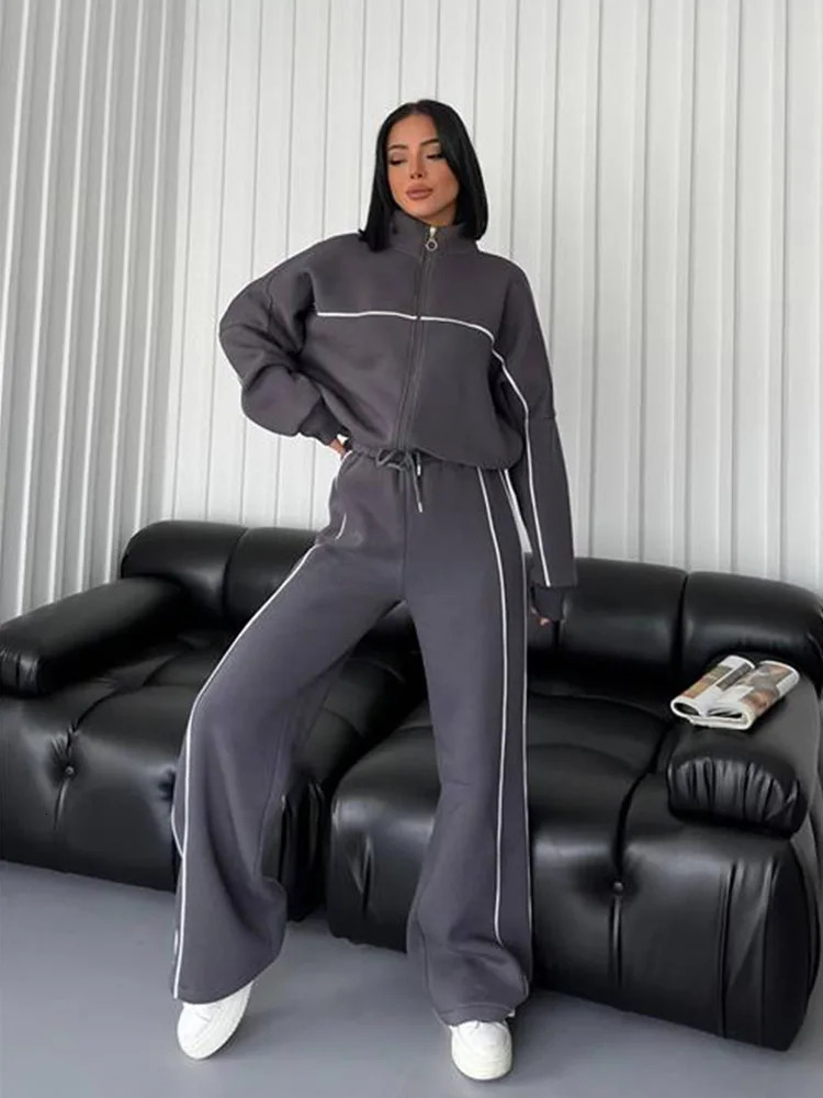 Sweatsuits For Women Summer Set 2 Piece Outfits For Women Jogging Suit Lounge Sweatshirt Jogger Pants With Pockets 240807