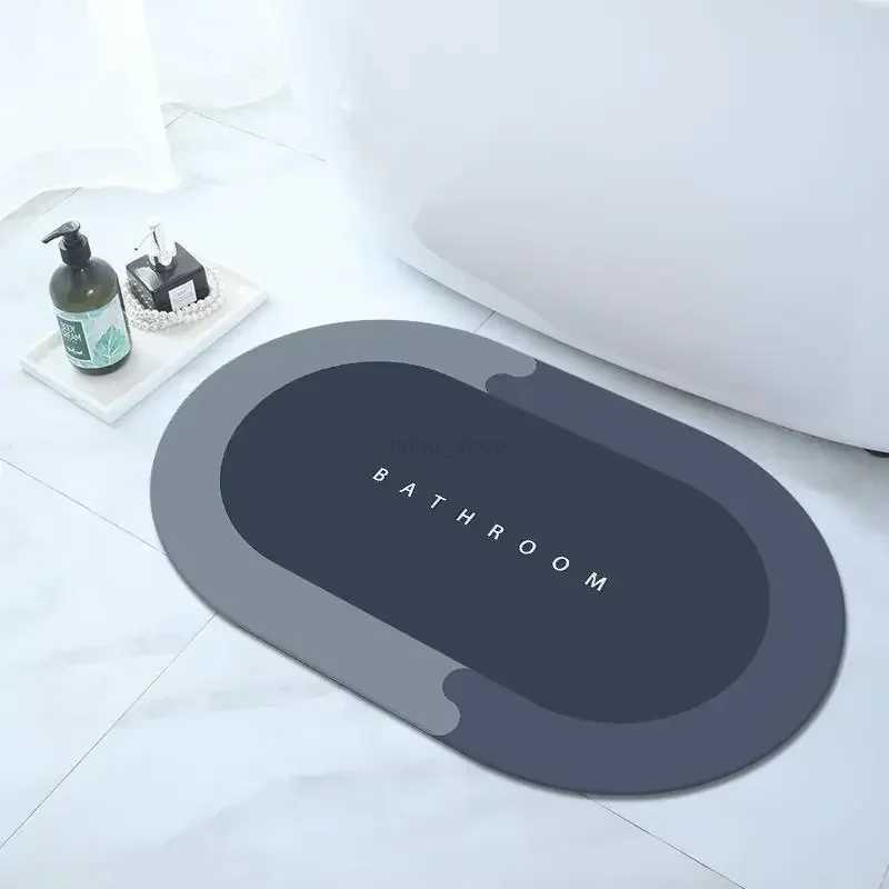 Super Absorbent Shower Bath Mat Bathroom Anti-Slip Carpet Rug Simple Kitchen Entrance Soft Door Bathtub Side Bath Mat Home DecorXJ14