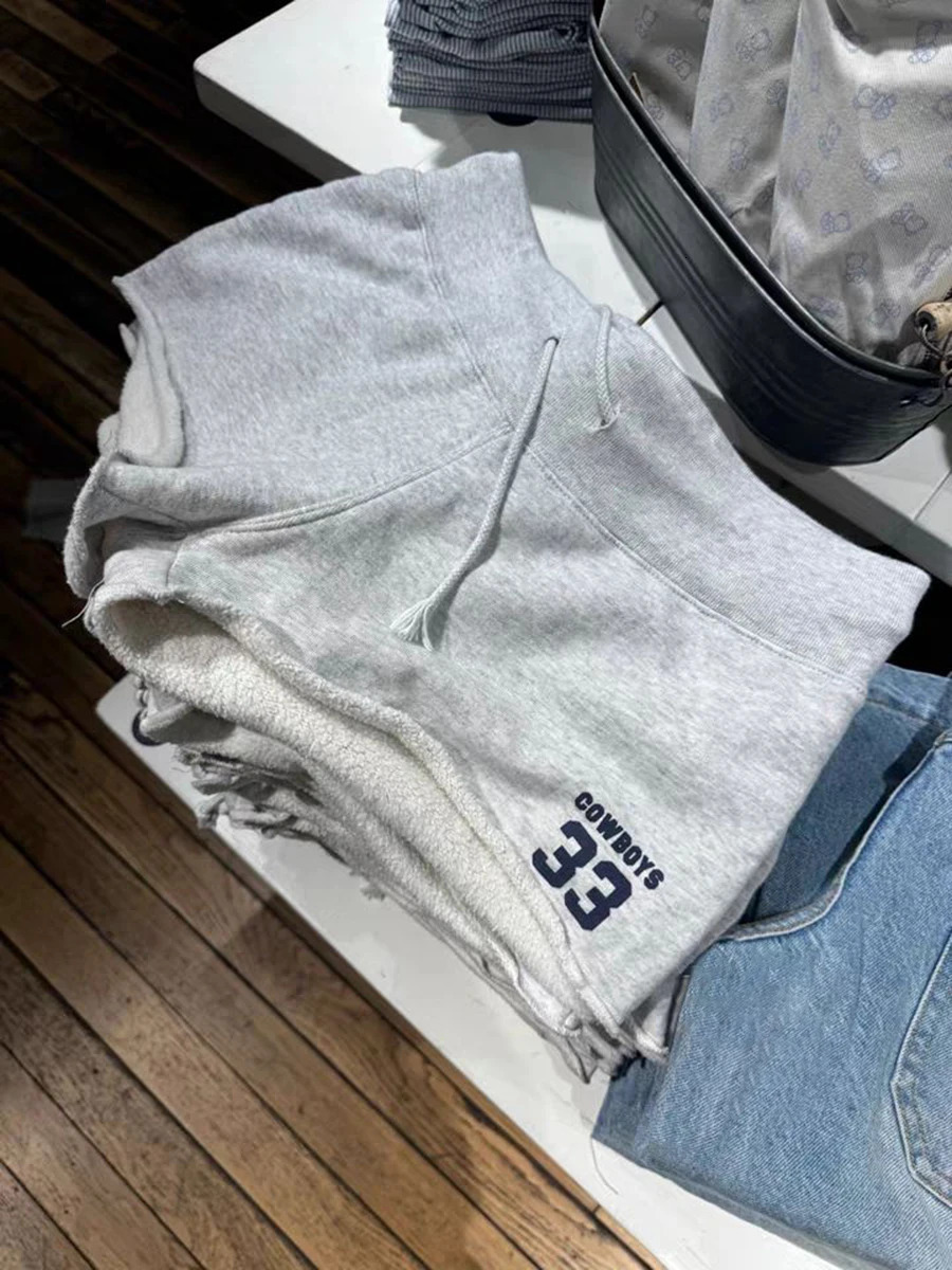 33 Cowboys Print Drawstring Sweatshorts Women Raw Hem Loose Straight Shorts American Vintage Streetwear Cotton Short Pant Y2k 240808