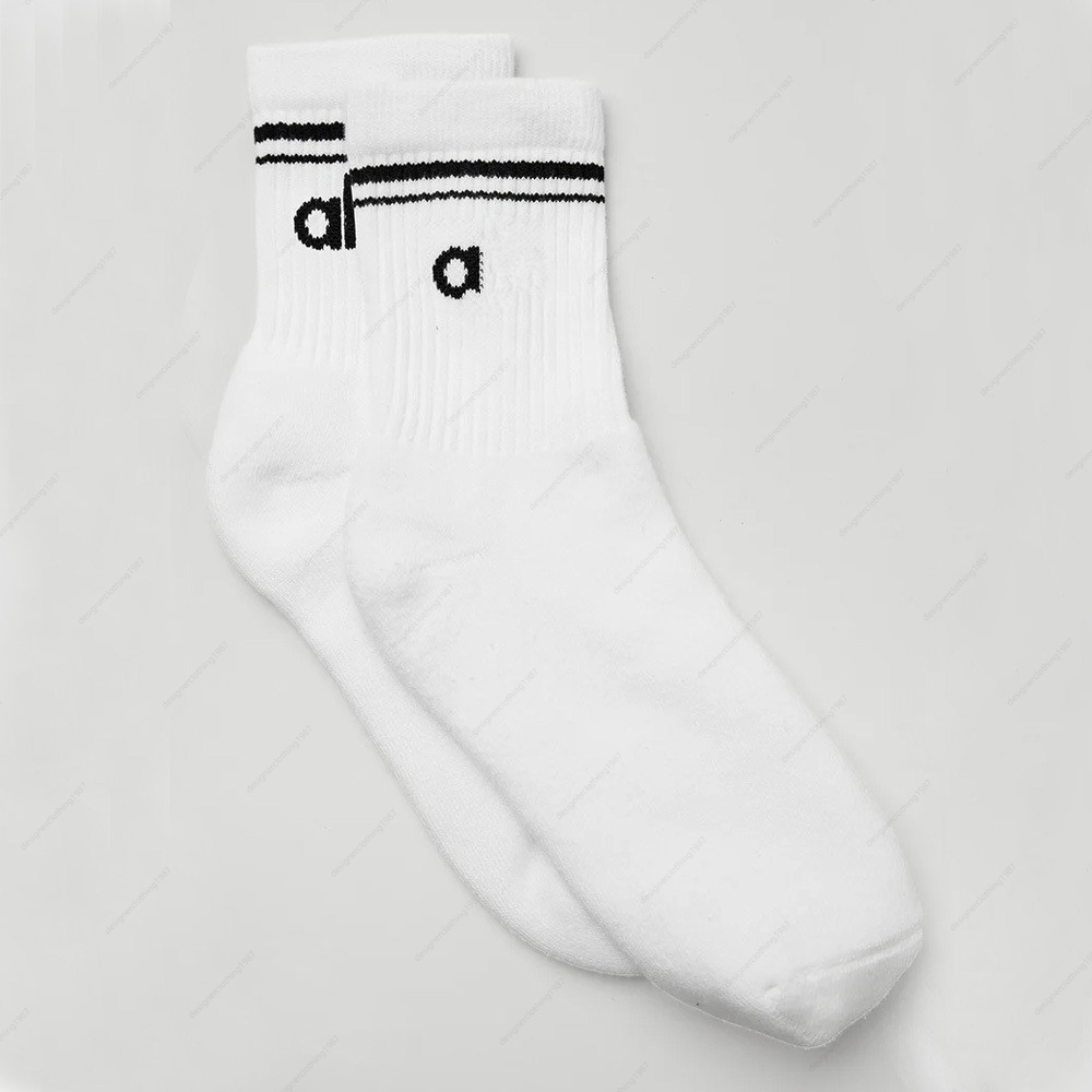 Sports Sock Elite Sport Designer Socks Middle Tube Men Women Free Shipping High Quality One-Size-Fits-All