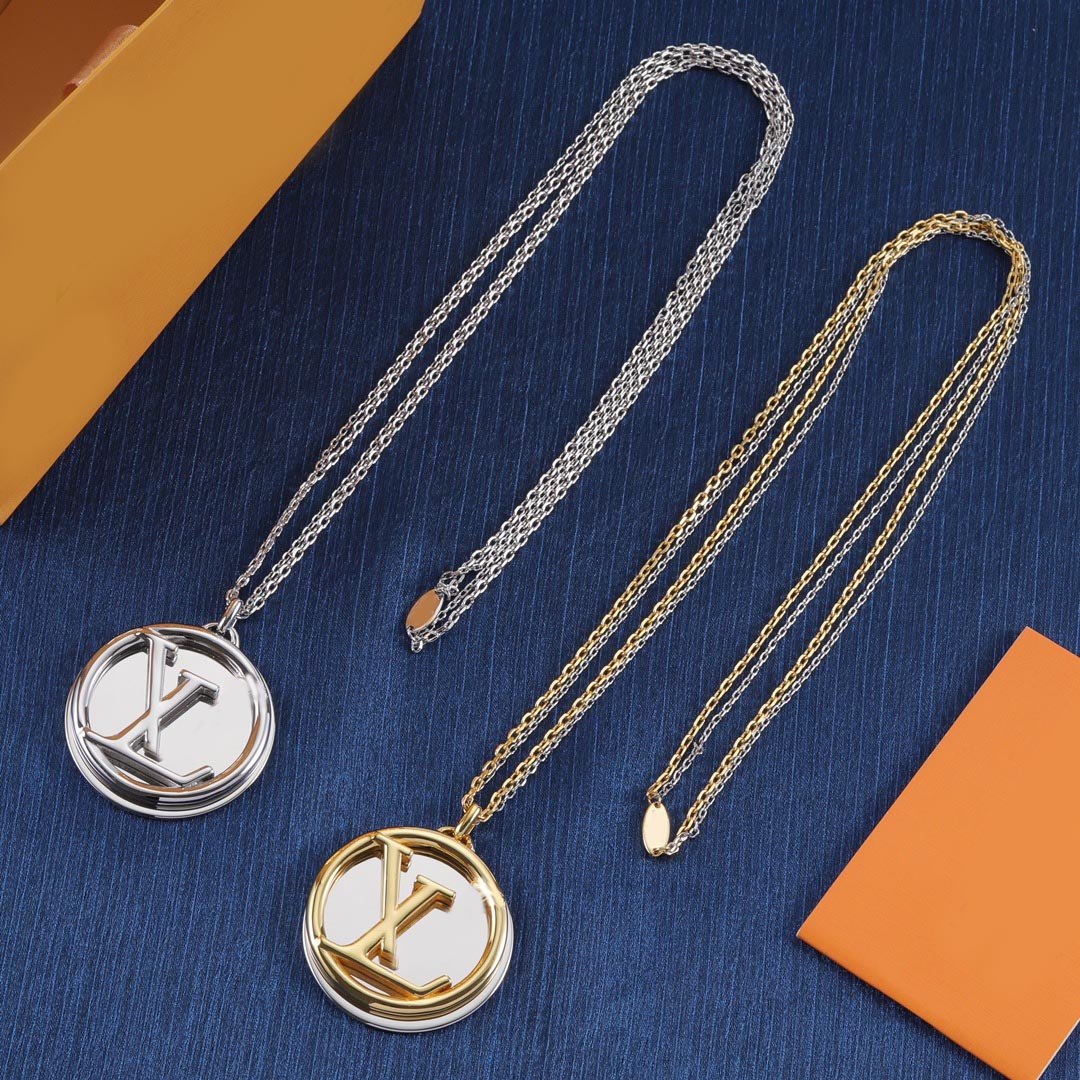 Designer necklace Round Letter Pendant necklace High quality Designer jewelry Gold/Silver 2 colors for both men and women for Valentine's Day Christmas