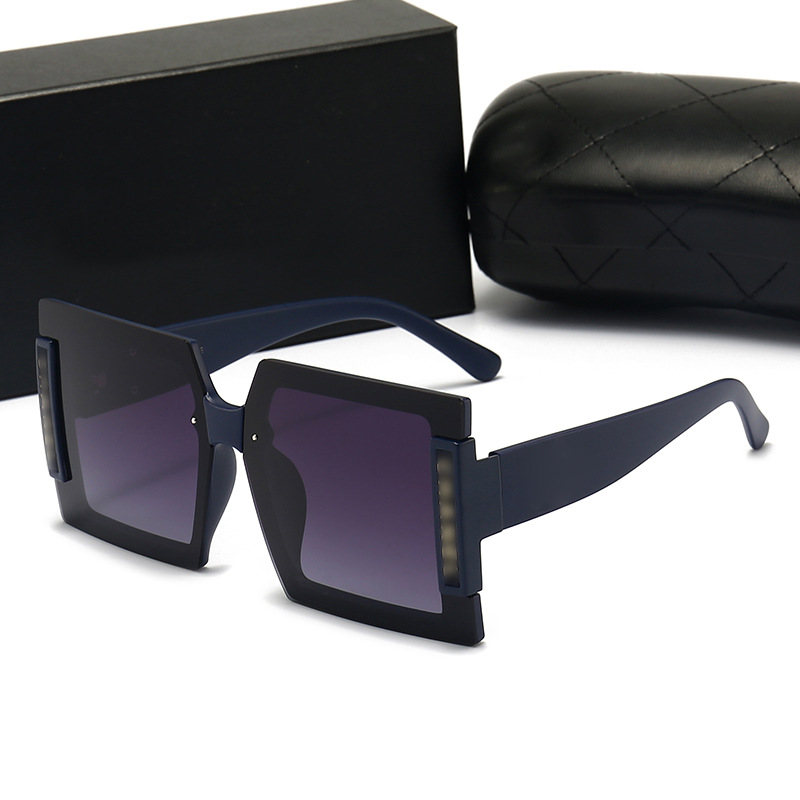 With Box Set Fashion Rectangular Sunglasses for Women New Vacation Beach Small Frame Eyewear Jelly Tone Luxury Brand Sun Glasses Uv380