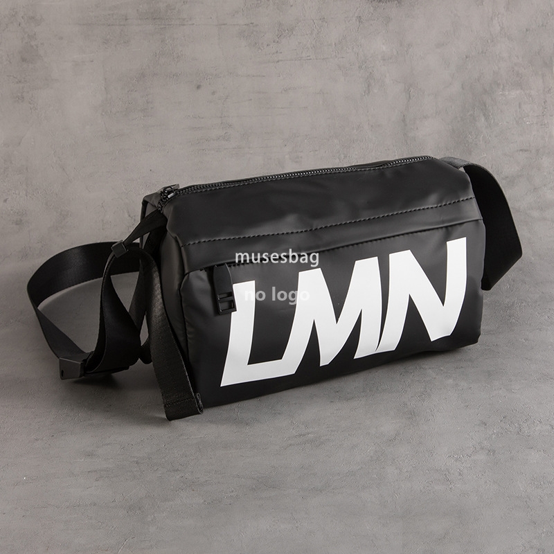 Japan and South Korea fashion waterproof shoulder bag men and women color ins trend crossbody bag personality bucket bag leisure commuting bag