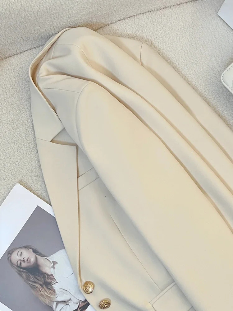 Fashion Women Sense Niche Loose Milk White Blazer Jacket Spring Female Korean Commuting Splicing Suit Tops Coat 240808