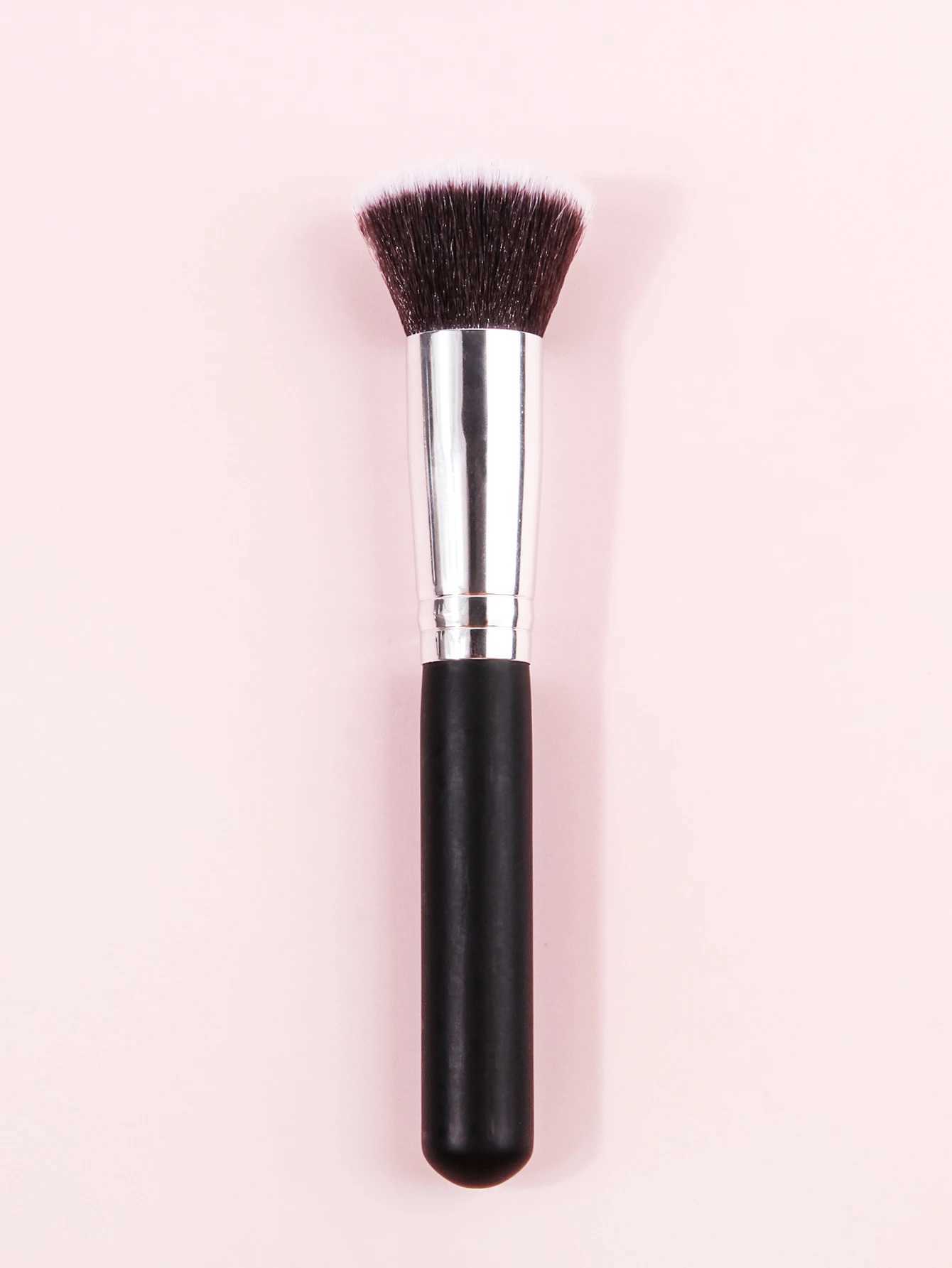 1PCS Flat Top Kabuki Foundation Brush Premium Makeup Brush for Liquid Cream and Powder Buffing Blending and Face Brush Y240807